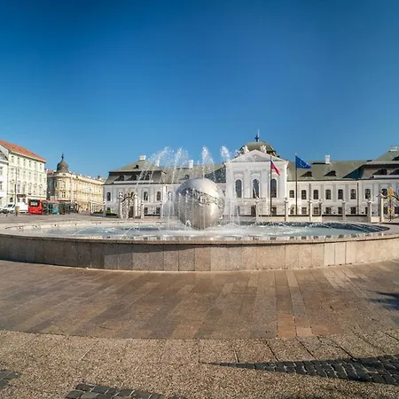 Chic Urban 1br And Easy Parking Διαμέρισμα